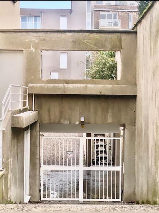 Ferienwohnung The Sunny ¤ Terrasse ¤ Proche Centre ¤ Parking ¤ Wifi Amiens Exterior foto