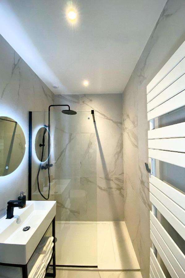 Ferienwohnung The Sunny ¤ Terrasse ¤ Proche Centre ¤ Parking ¤ Wifi Amiens Exterior foto